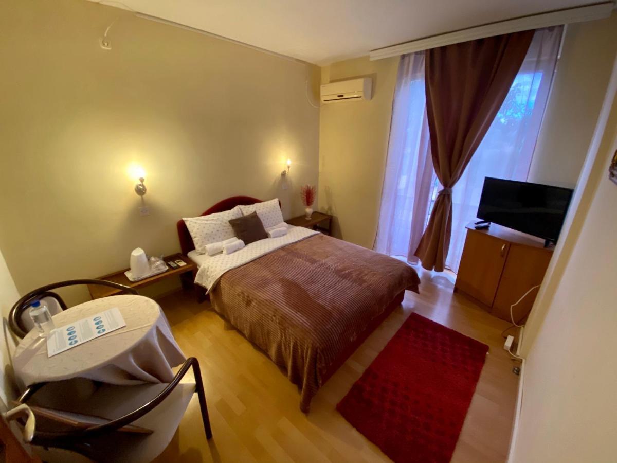 Hotel Park เนโกทิโน ภายนอก รูปภาพ